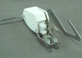 FOOT FOR HOUSEHOLD SEWING MACHINE