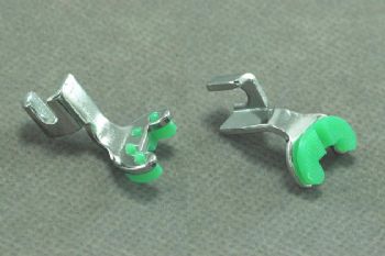 FOOT FOR HOUSEHOLD SEWING MACHINE