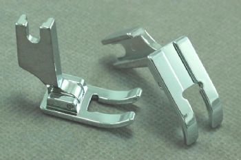 FOOT FOR HOUSEHOLD SEWING MACHINE
