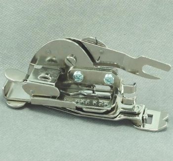 FOOT FOR HOUSEHOLD SEWING MACHINE