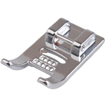 FOOT FOR HOUSEHOLD SEWING MACHINE